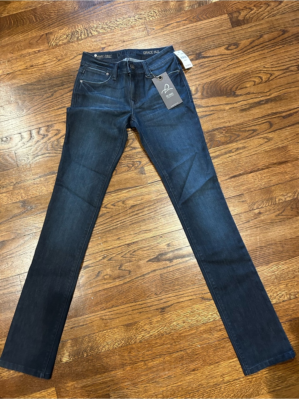 DL1961 Women's Dark Blue Straight Leg Jeans